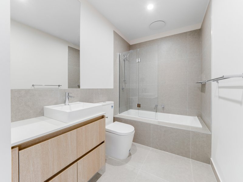 Photo - 27 Panama Road, Cranbourne West VIC 3977 - Image 14