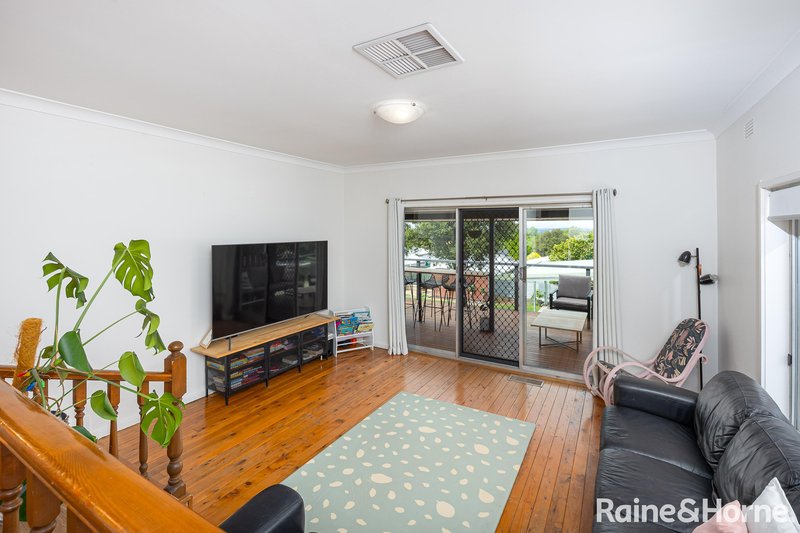 Photo - 27 Panorama Street, Kooringal NSW 2650 - Image 3