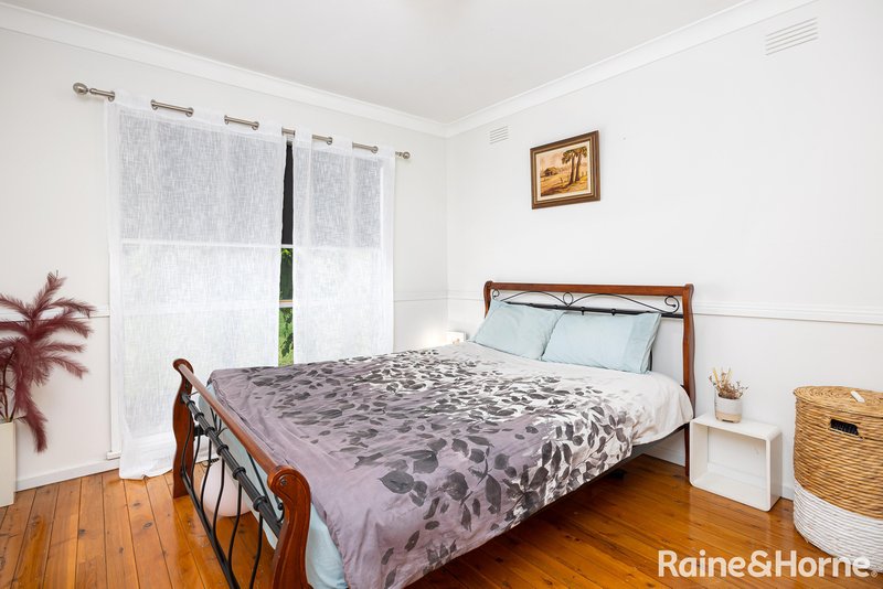 Photo - 27 Panorama Street, Kooringal NSW 2650 - Image 9