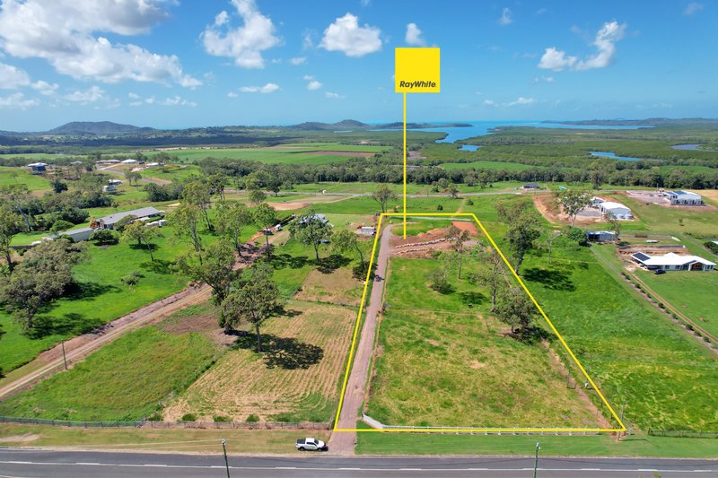 27 Panoramic Drive, Sarina QLD 4737