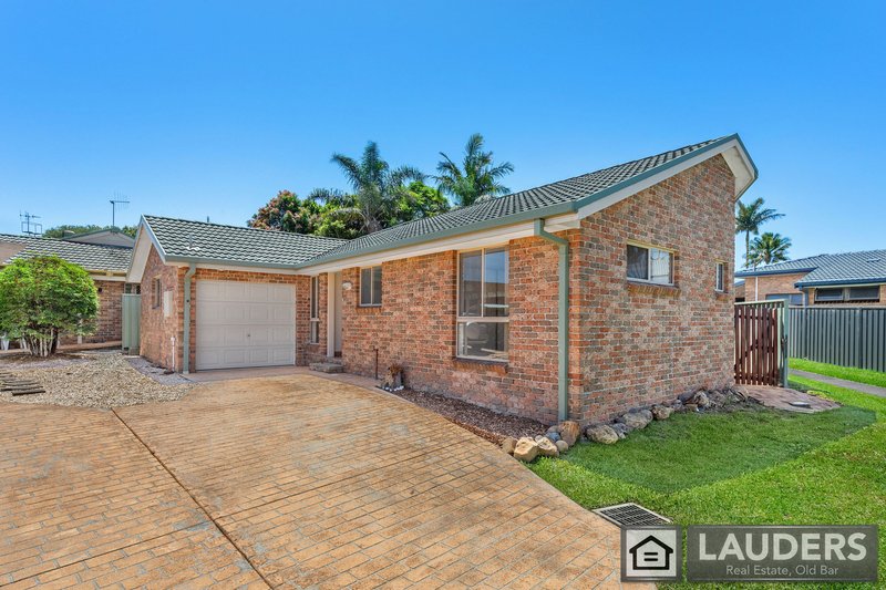 2/7 Paradise Close, Old Bar NSW 2430