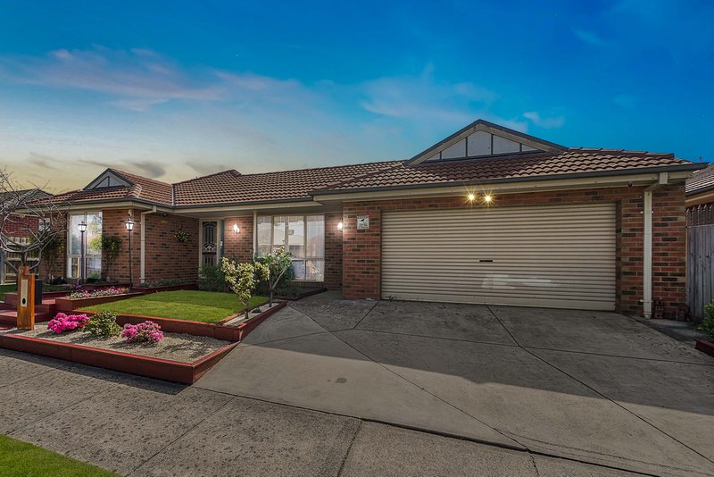 27 Park Boulevard, Pakenham VIC 3810