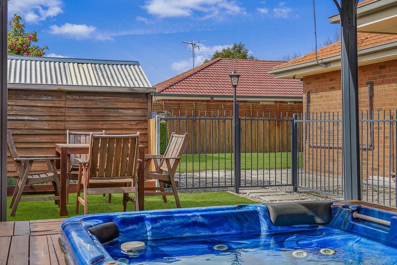 Photo - 27 Park Boulevard, Pakenham VIC 3810 - Image 11