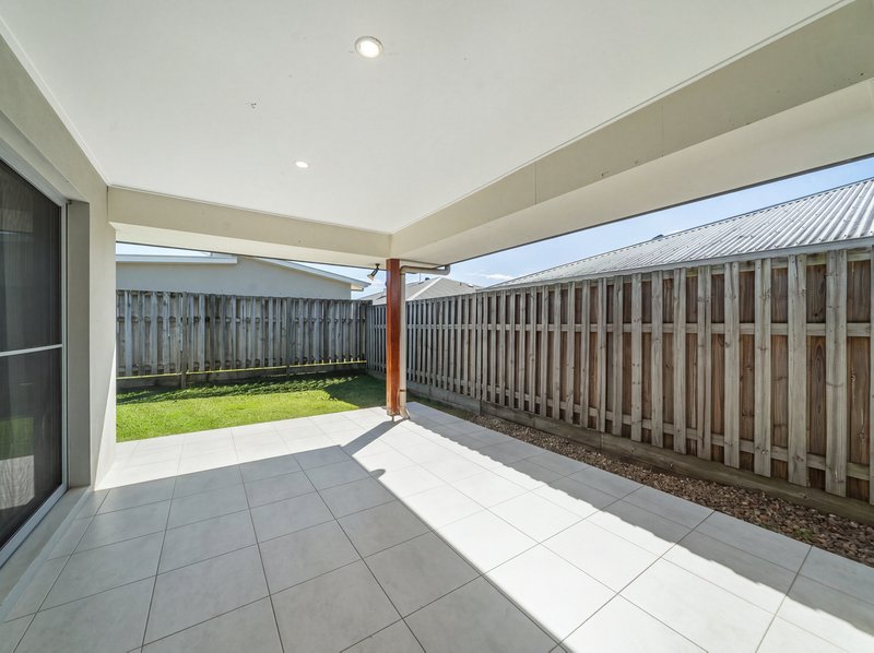 Photo - 27 Park Vista Drive, Mango Hill QLD 4509 - Image 6