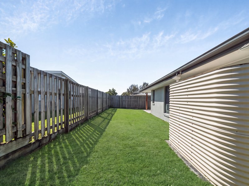 Photo - 27 Park Vista Drive, Mango Hill QLD 4509 - Image 8