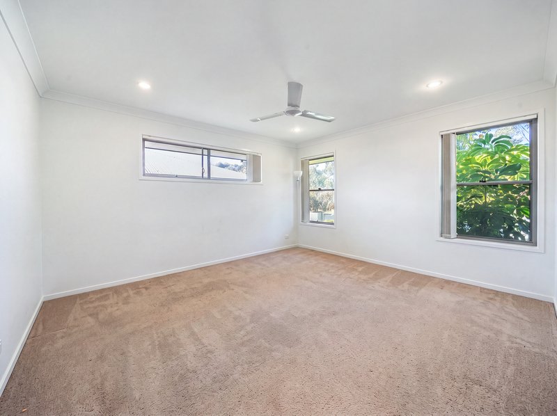 Photo - 27 Park Vista Drive, Mango Hill QLD 4509 - Image 9