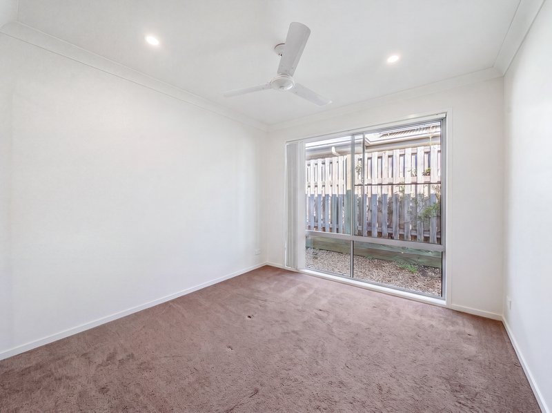 Photo - 27 Park Vista Drive, Mango Hill QLD 4509 - Image 14