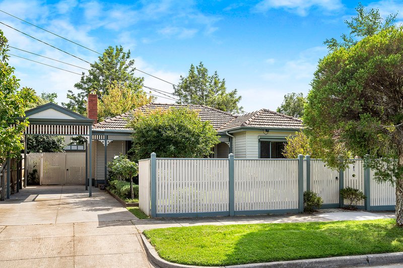 Photo - 27 Parkin Avenue, Cheltenham VIC 3192 - Image 4