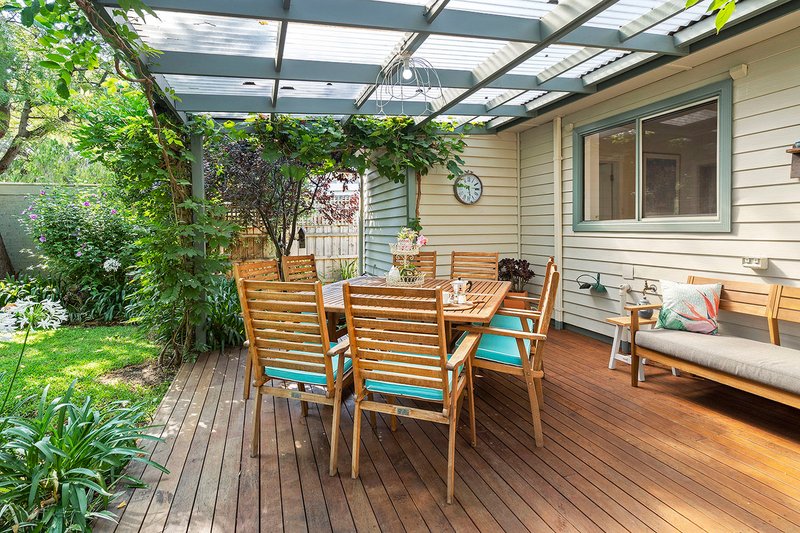 Photo - 27 Parkin Avenue, Cheltenham VIC 3192 - Image 16