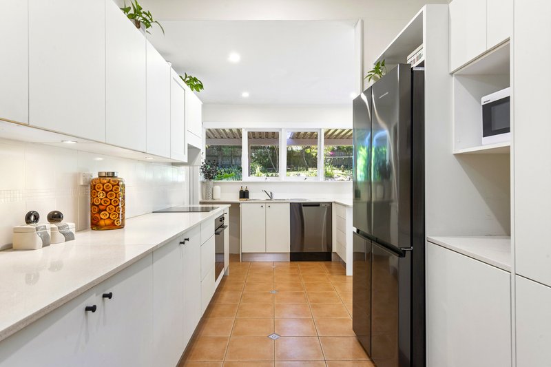 Photo - 27 Parni Place, Frenchs Forest NSW 2086 - Image 3