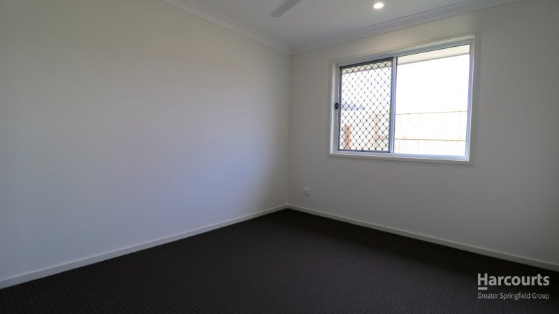 Photo - 2/7 Parsons Street, Collingwood Park QLD 4301 - Image 7