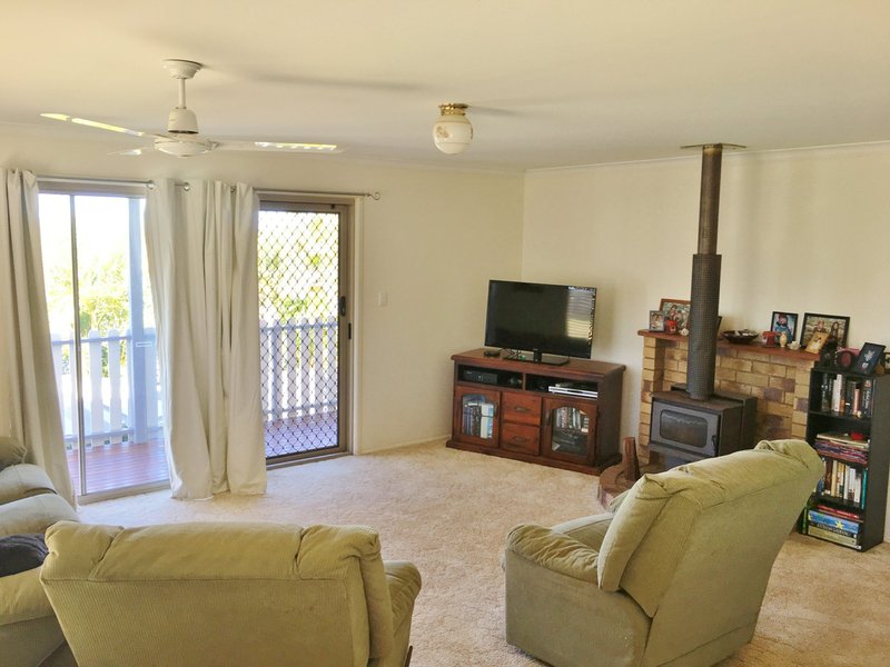 Photo - 27 Patrick Street, Kingaroy QLD 4610 - Image 2