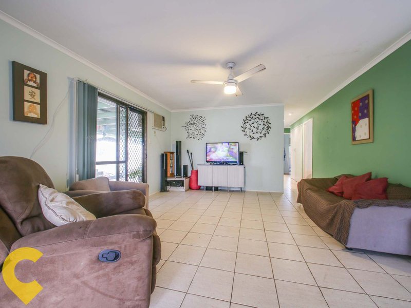 Photo - 27 Paul Street, Kallangur QLD 4503 - Image 5