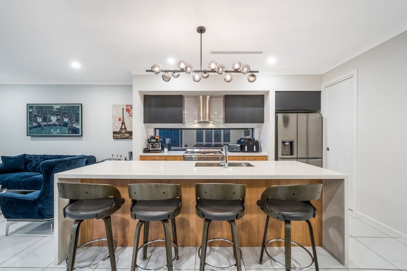 Photo - 27 Pear Street, Austral NSW 2179 - Image 6