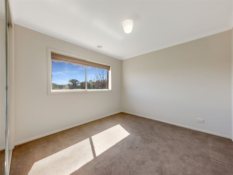 Photo - 27 Pelican Court, Wangaratta VIC 3677 - Image 9