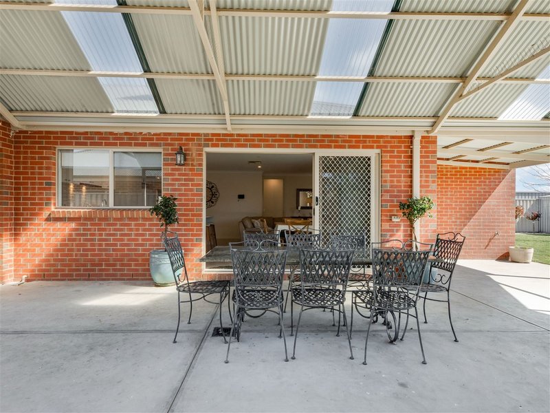 Photo - 27 Pelican Court, Wangaratta VIC 3677 - Image 14