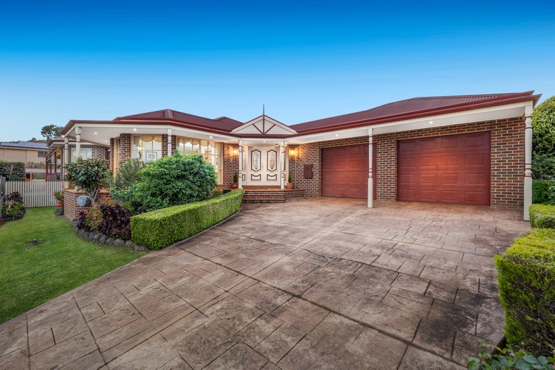 27 Pendelton Place, Lysterfield VIC 3156