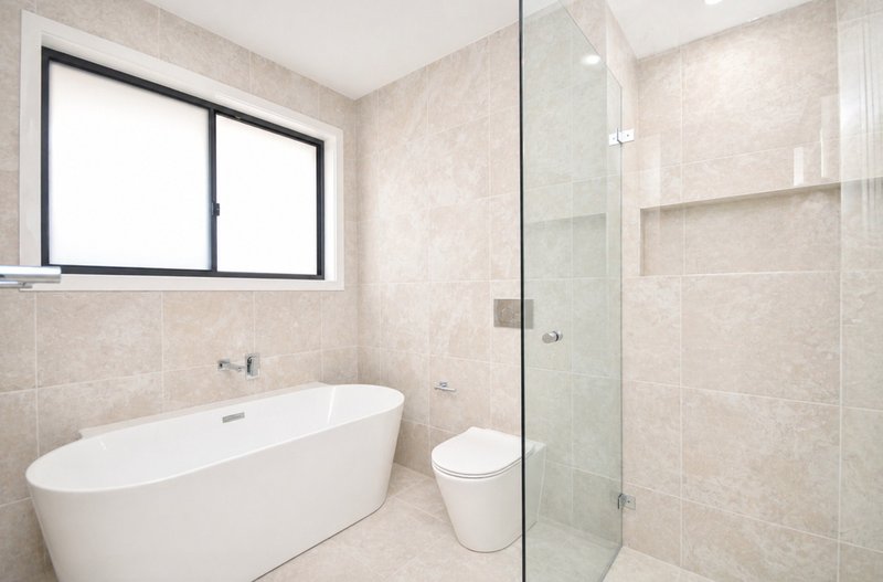 Photo - 27 Pentecost Crescent, Marsden Park NSW 2765 - Image 5