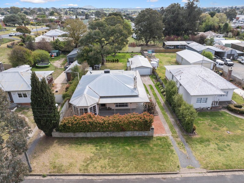 27 Petit Street, Yass NSW 2582