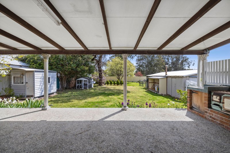 Photo - 27 Petit Street, Yass NSW 2582 - Image 23