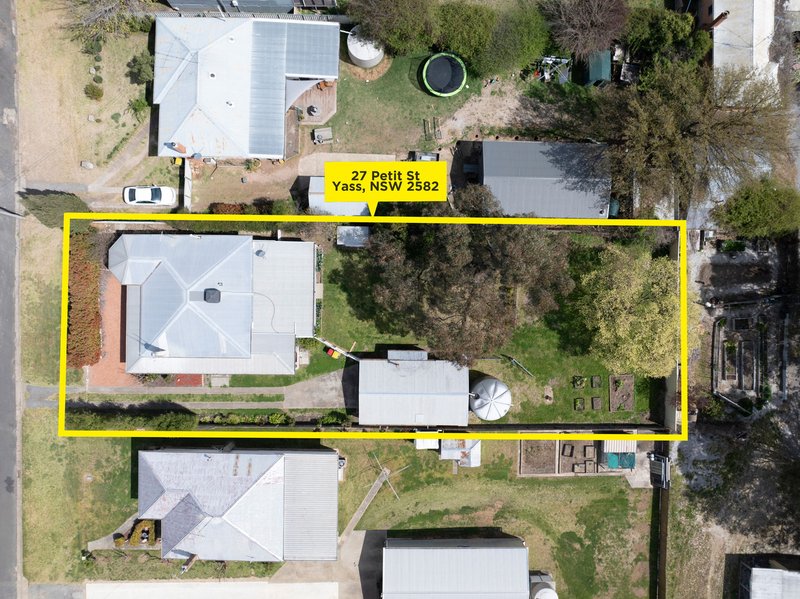 Photo - 27 Petit Street, Yass NSW 2582 - Image 27