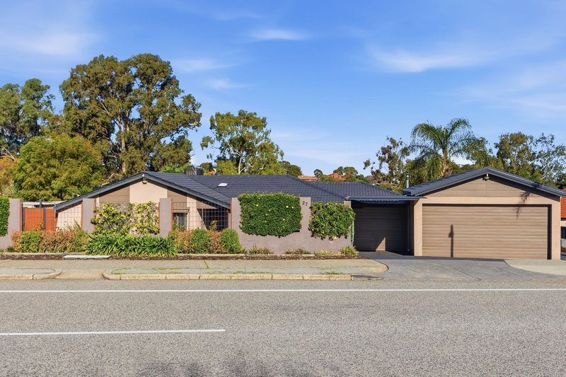 Photo - 27 Petterson Avenue, Kardinya WA 6163 - Image 1