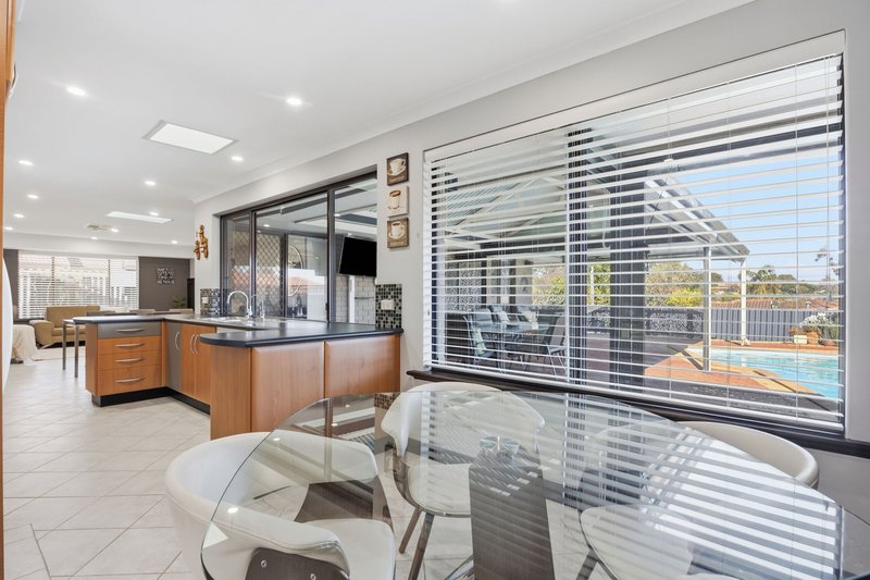 Photo - 27 Petterson Avenue, Kardinya WA 6163 - Image 6