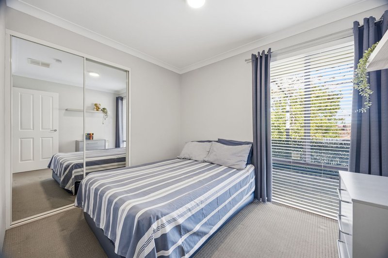 Photo - 27 Petterson Avenue, Kardinya WA 6163 - Image 25
