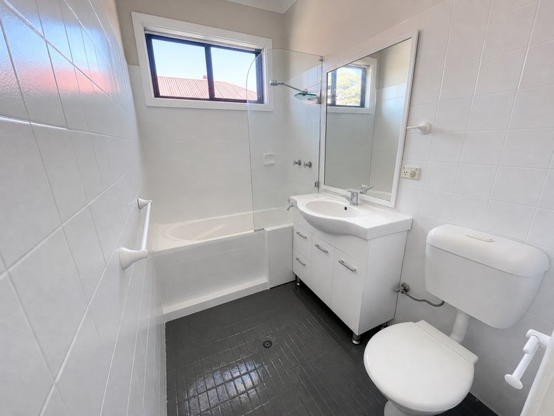Photo - 27 Pine Road, Auburn NSW 2144 - Image 4