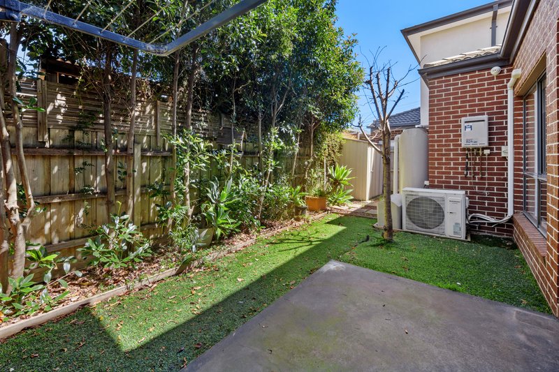 Photo - 2/7 Pinetree Crescent, Lalor VIC 3075 - Image 11