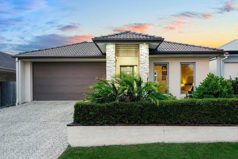 27 Planigale Crescent, North Lakes QLD 4509