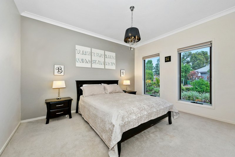 Photo - 27 Planigale Crescent, North Lakes QLD 4509 - Image 10