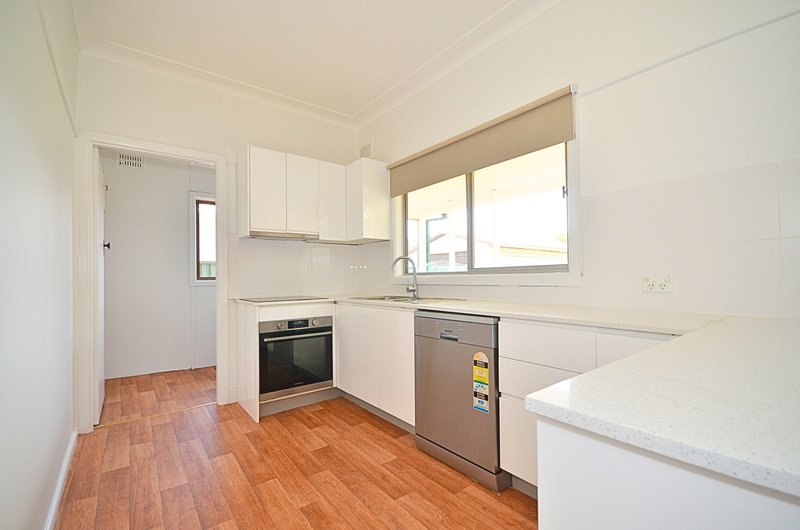 Photo - 27 Pritchard Street, Wentworthville NSW 2145 - Image 6