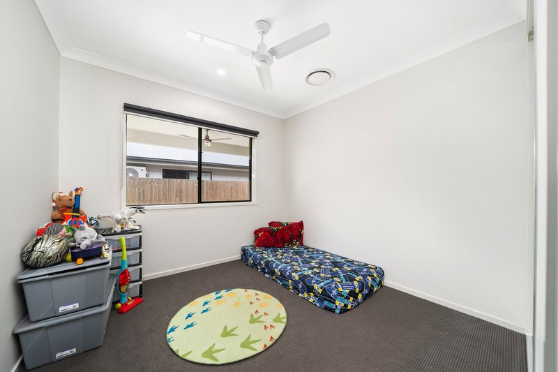 Photo - 27 Pursuit Crescent, Griffin QLD 4503 - Image 11