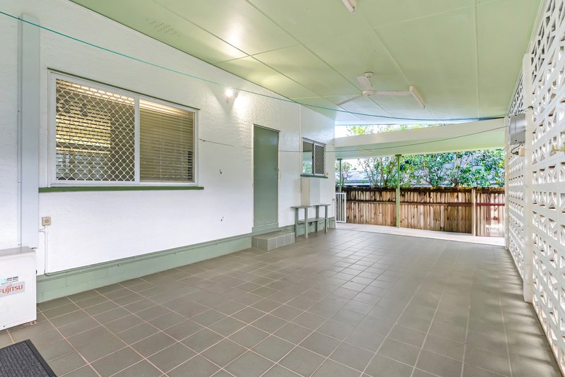 Photo - 27 Pyne Street, Edge Hill QLD 4870 - Image 17
