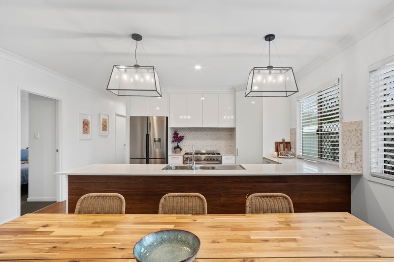 Photo - 27 Queen Street, Blackstone QLD 4304 - Image 4