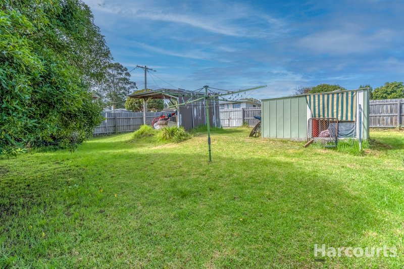 Photo - 27 Queen Street, Moe VIC 3825 - Image 6