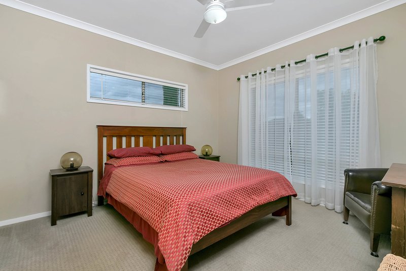 Photo - 27 Queensberry Way, Blakeview SA 5114 - Image 5