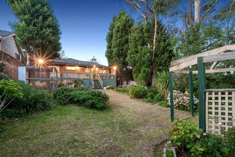 Photo - 27 Ramleh Road, Reservoir VIC 3073 - Image 13