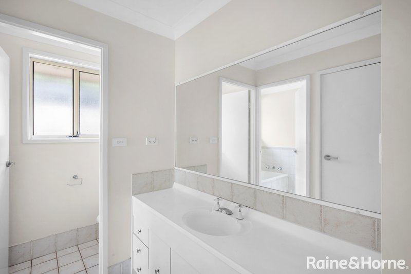 Photo - 27 Rayleigh Drive, Worrigee NSW 2540 - Image 7