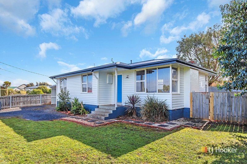 27 Raymond Avenue, Devonport TAS 7310