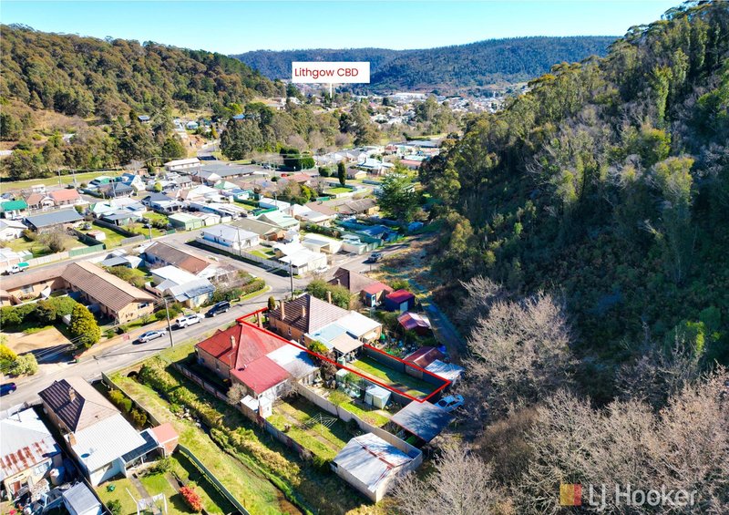 Photo - 27 Redgate Street, Lithgow NSW 2790 - Image 4