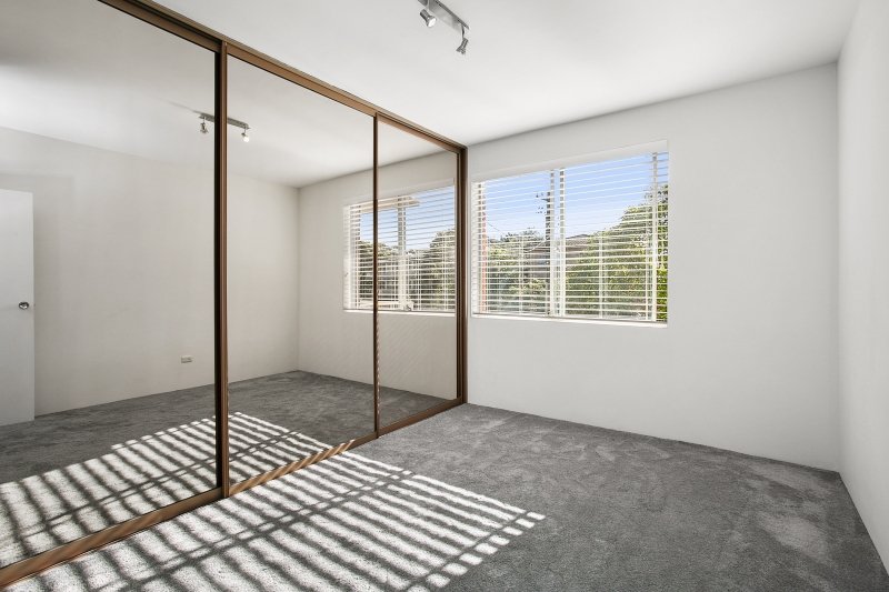 Photo - 2/7 Richmond Avenue, Dee Why NSW 2099 - Image 3