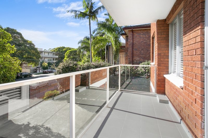 Photo - 2/7 Richmond Avenue, Dee Why NSW 2099 - Image 5