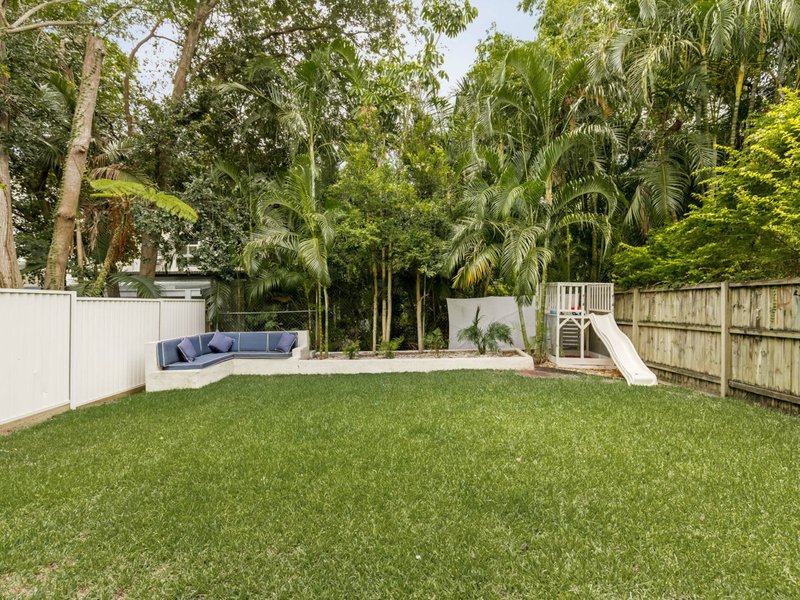 Photo - 27 Richmond Street, Corinda QLD 4075 - Image 6