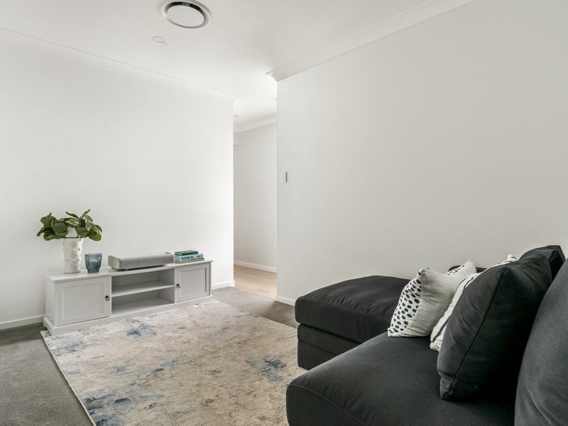 Photo - 27 Richmond Street, Corinda QLD 4075 - Image 17