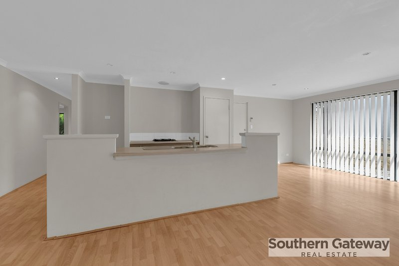 Photo - 27 Ringwood Loop, Wellard WA 6170 - Image 7