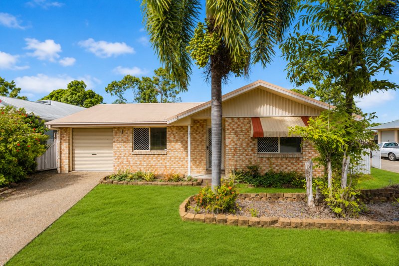 Photo - 27 Riovista Way, Kirwan QLD 4817 - Image 1