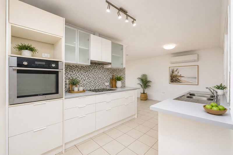 Photo - 27 Riovista Way, Kirwan QLD 4817 - Image 2