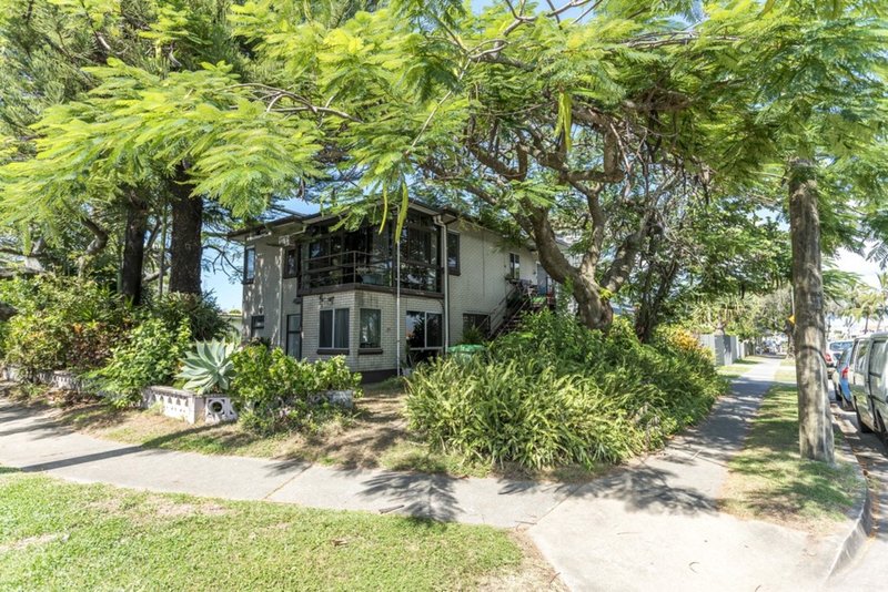 Photo - 27 River Drive, Surfers Paradise QLD 4217 - Image 2